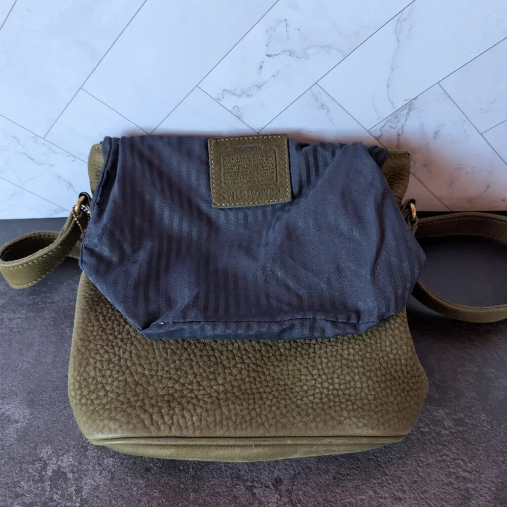 RARE Coach Pebbled Leather Olive Green Bucket N5M‑4933 w/ Dusty - Picture 11 of 16